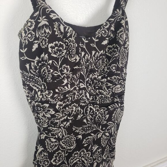 Women's Ann Taylor Brown Chiffon Floral Ruched Business Casual Attire Size 02 - Picture 2 of 11